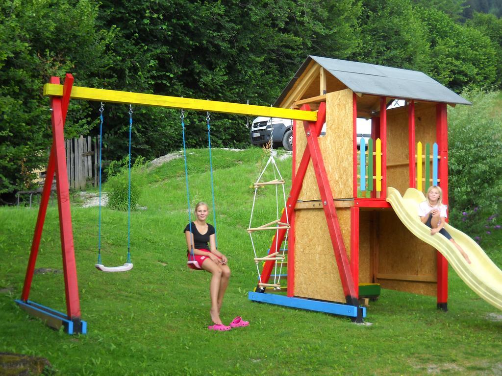Haus Loeger Apartments Pyhrn Priel Виндишгарстен Экстерьер фото