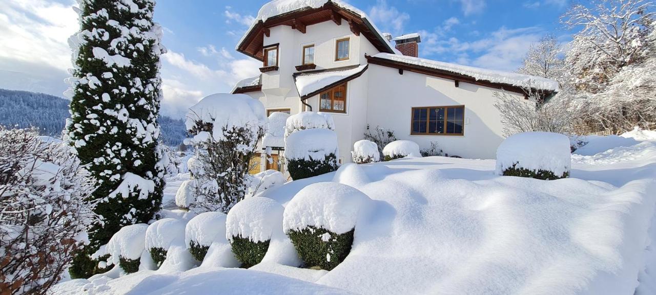 Haus Loeger Apartments Pyhrn Priel Виндишгарстен Экстерьер фото