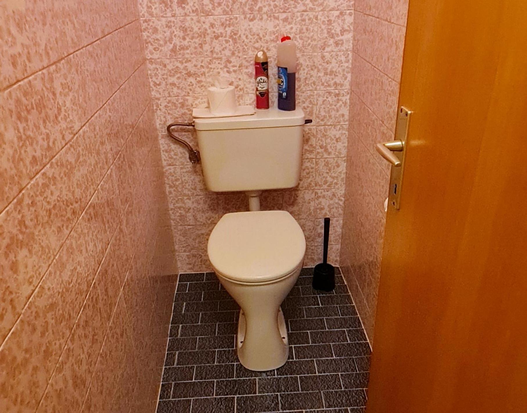 Haus Loeger Apartments Pyhrn Priel Виндишгарстен Экстерьер фото